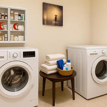 34 Yueksel Garden شقة